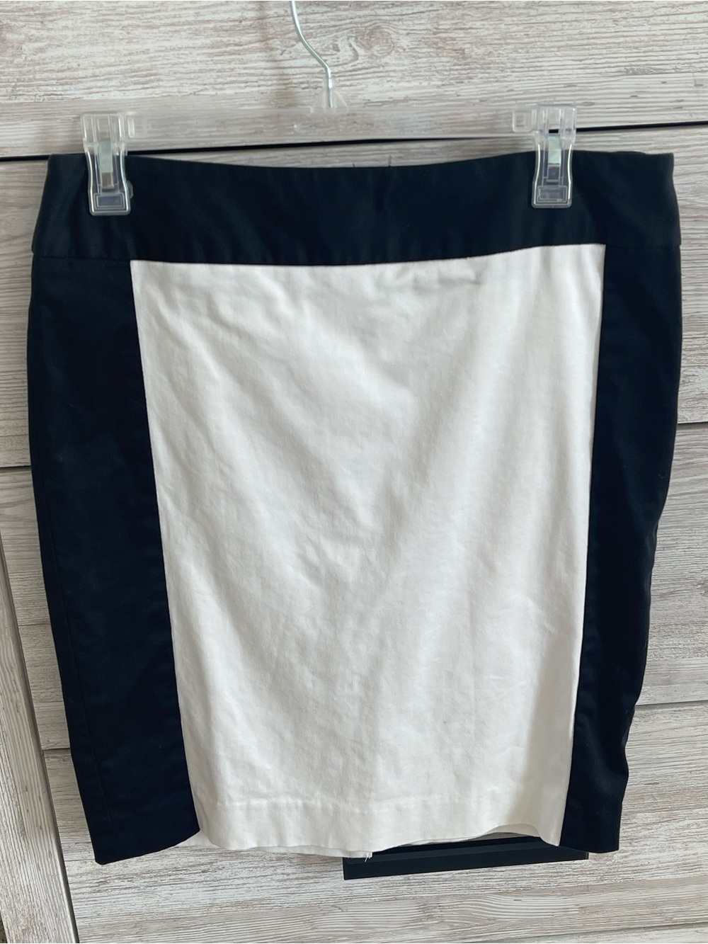 The limited collection pencil skirt Black and White colorblock size 8 career!
